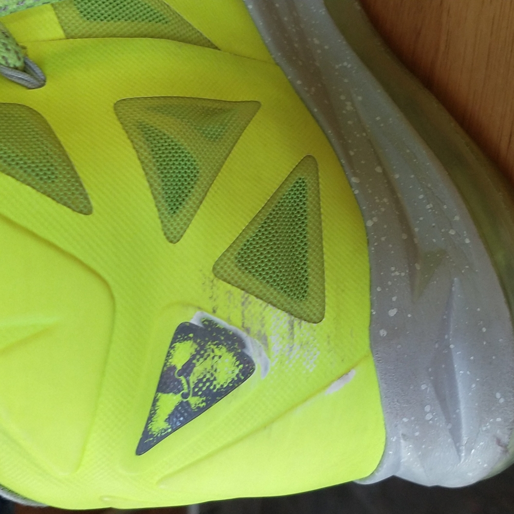NIKE SNEAKERS! - Picture 11 of 14